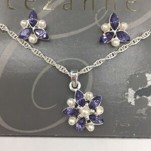 CEZANNE purple pendant flower necklace set